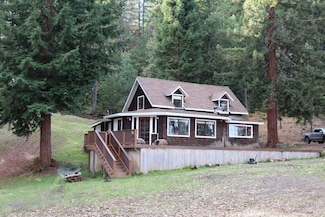 7020 Hearst Rd, Willits, CA 95490