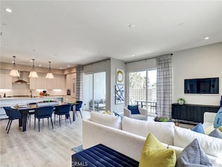 732 Obsidian Loop E Unit 71, Palm Springs, CA 92264