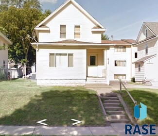 1007 S Duluth Ave, Sioux Falls, SD 57105