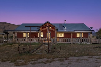 1206 E 2000 S, Elba, ID 83342