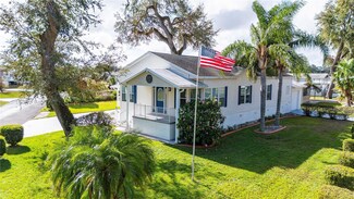 37226 Lakewood Dr, Zephyrhills, FL 33542