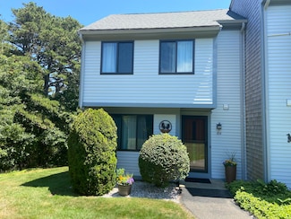 104 Chestnut Cir, Brewster, MA 02631