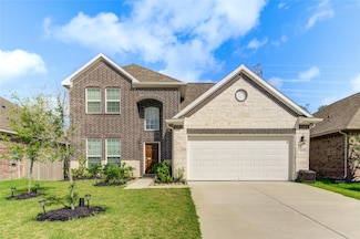 8438 Sunset Isles Dr, Baytown, TX 77521