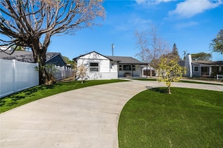 22919 Leonora Dr, Woodland Hills, CA 91367