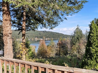 693 State Route 20, Port Townsend, WA 98368