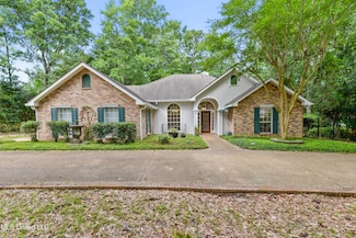 7635 Fairway Dr, Diamondhead, MS 39525