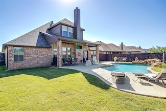 189 Camouflage Cir, Willow Park, TX 76008
