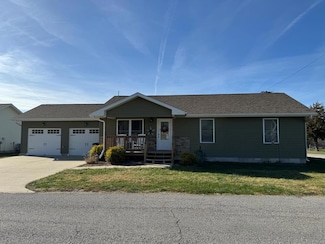 1115 N Walnut St, Kirksville, MO 63501