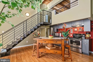 1027 31 Arch St Unit 307, Philadelphia, PA 19107