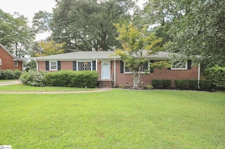 303 Fairhaven Dr, Taylors, SC 29687