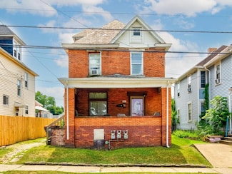 921 15th St, Beaver Falls, PA 15010