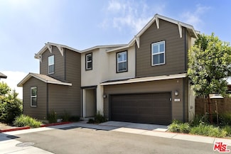 1202 Outrigger Ln, Harbor City, CA 90710