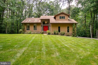 609 Old Herald Harbor Rd, Crownsville, MD 21032