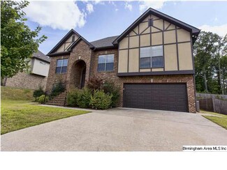 217 Parliament Pkwy, Maylene, AL 35114