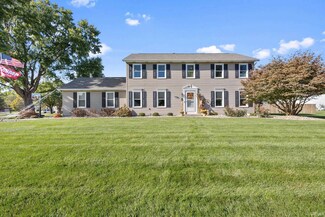 51635 Terri Brooke Dr, Granger, IN 46530