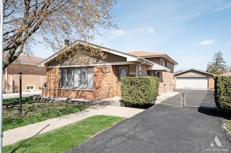 6132 W 80th Place, Burbank, IL 60459