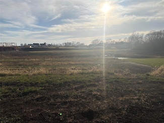 5258 175th St, Urbandale, IA 50263