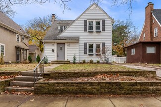 2208 Cumberland St, Rockford, IL 61103