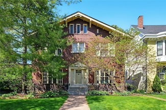 6251 Washington Ave, University City, MO 63130