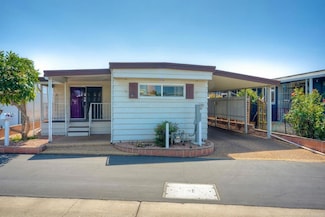 188 Flicker Ln, Oceanside, CA 92057