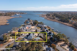 31 Kettle Creek Dr, Brick, NJ 08723