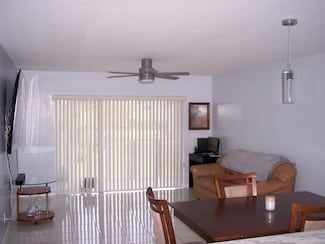 600 NE 2nd St Unit 208, Dania, FL 33004