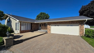 1797 Union Ave, Wilton, IA 52778
