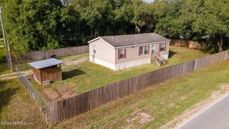 101 John St, Interlachen, FL 32148