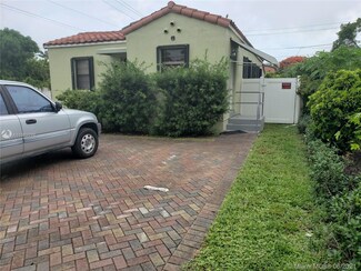 1500 Van Buren St, Hollywood, FL 33020