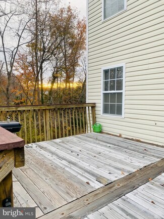 2701 Hammock Ct, Bryans Road, MD 20616