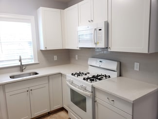 119 W Adams St Unit 119, Somerville, MA 02144