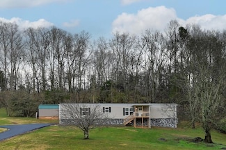 665 W Dumplin Valley Rd, Jefferson City, TN 37760