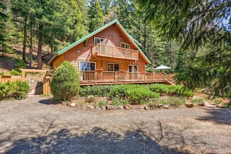 555 Tyler Creek Rd, Ashland, OR 97520