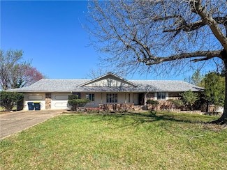 105 Magnolia St, Harrison, AR 72601