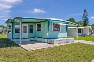 10800 Liberty Dr, Port Richey, FL 34668