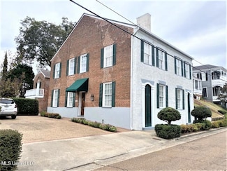 707 State St Unit 705, Natchez, MS 39120