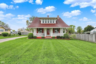 429 E Main St, Whiteland, IN 46184