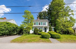 9 Parkman Rd, Reading, MA 01867
