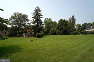 125 Grandview Ave, Hamilton Township, NJ 08620