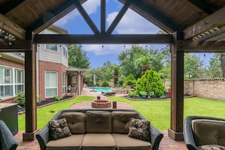 8402 Westerbrook Ln, Humble, TX 77396