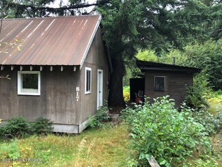 817 Small Tract Rd, Haines, AK 99827