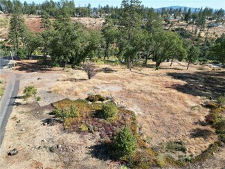 1690 Bend Ln, Paradise, CA 95969