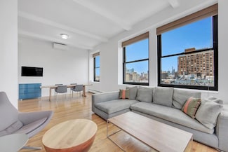 250 Mercer St Unit B1506, New York, NY 10012