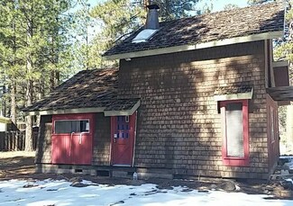 686-750 Redwood Way, Susanville, CA 96130