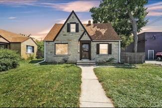 4024 N 44th St, Milwaukee, WI 53216