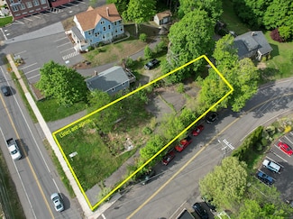429 Main St, Watertown, CT 06795