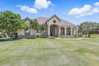 118 Top Flight Dr, Weatherford, TX 76087