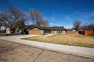 1214 E Pennsylvania Place, Nampa, ID 83686