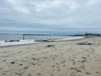 19 Beach Rd Unit 1, Winthrop, MA 02152