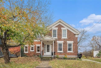 249 W Main St, Madison, OH 44057